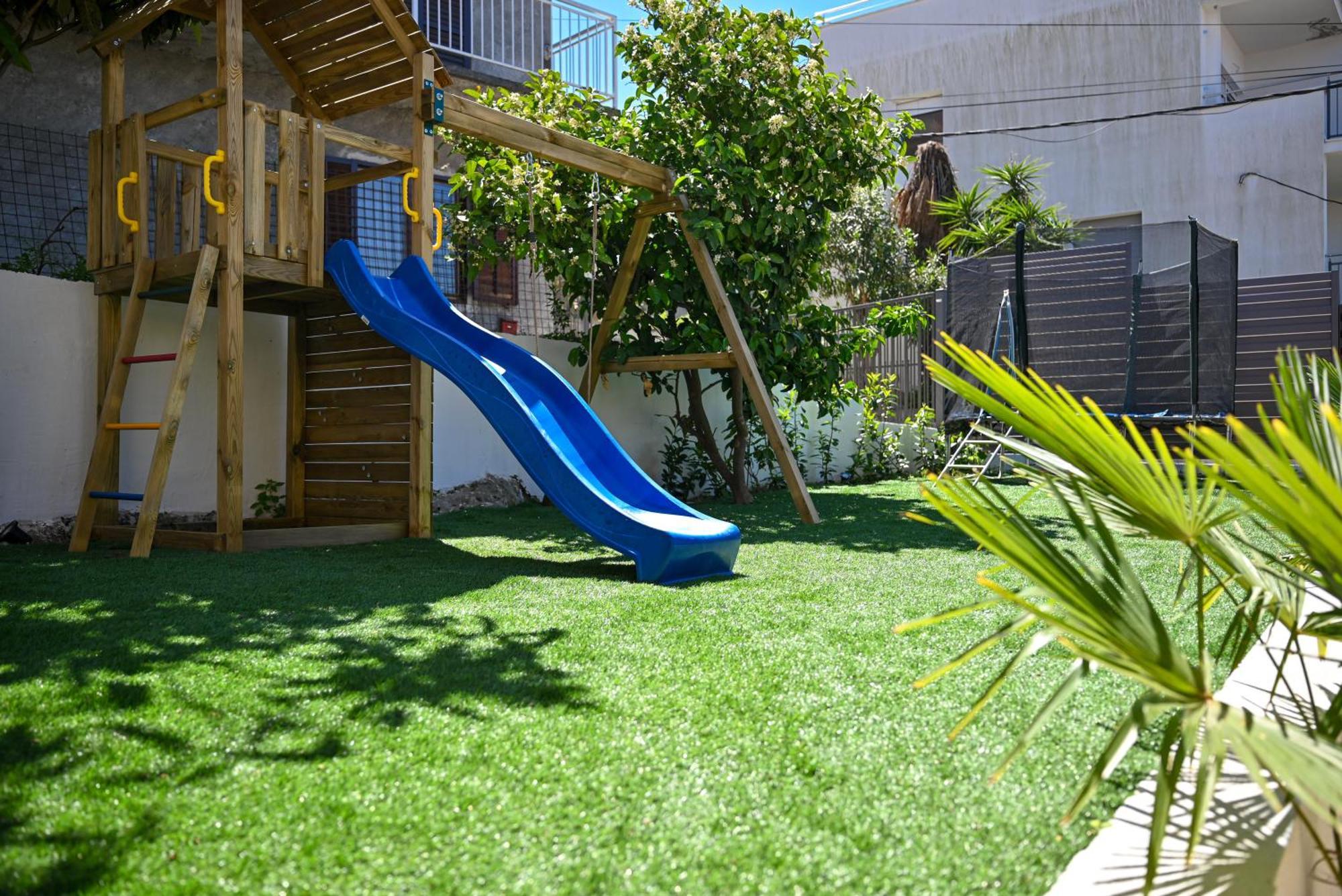 Villa Costa Blu With Pool By The Sea Trogir Exterior foto